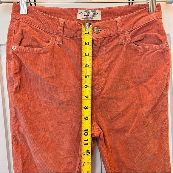 We The Free People Pink Coral Corduroy Jeans Size 27 Bohemian Raw Hem Skinny 70s - Picture 6 of 9